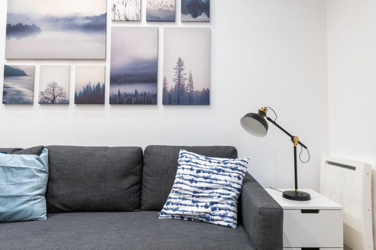 Cozy Studio Apartment 5 Min From Camp Nou Barcelona Exterior foto