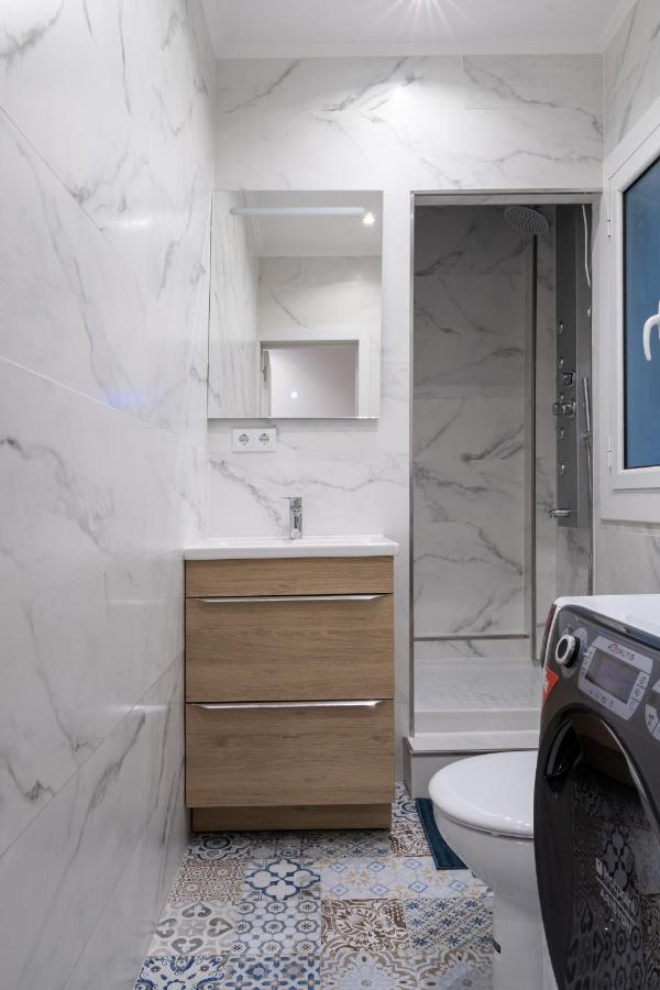 Cozy Studio Apartment 5 Min From Camp Nou Barcelona Exterior foto